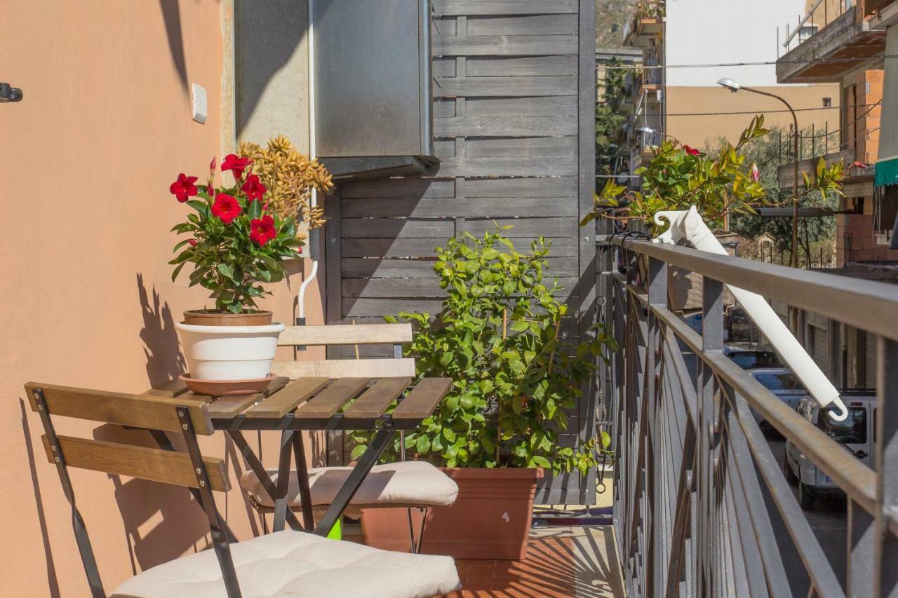 Casa Amica Apartment Giardini Naxos Bagian luar foto